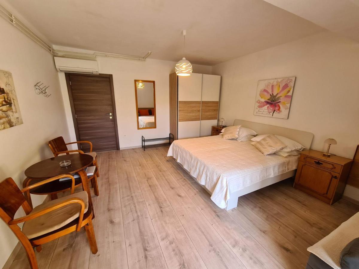 Apartments Ana Medulin Ngoại thất bức ảnh